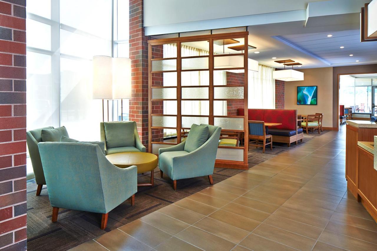 Hyatt Place Lansing-East Eksteriør billede